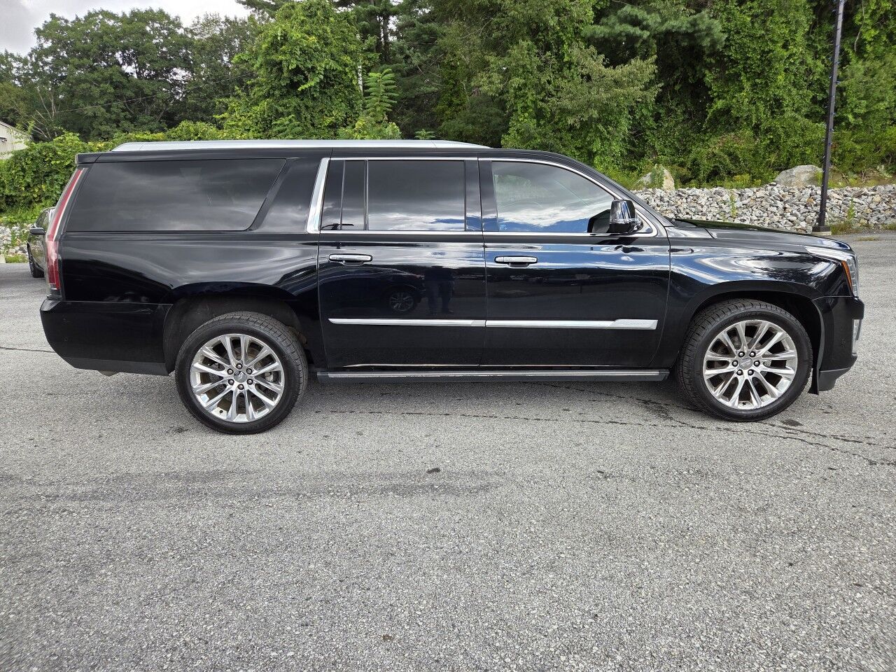 2020 Cadillac Escalade ESV Premium Luxury Charlton MA