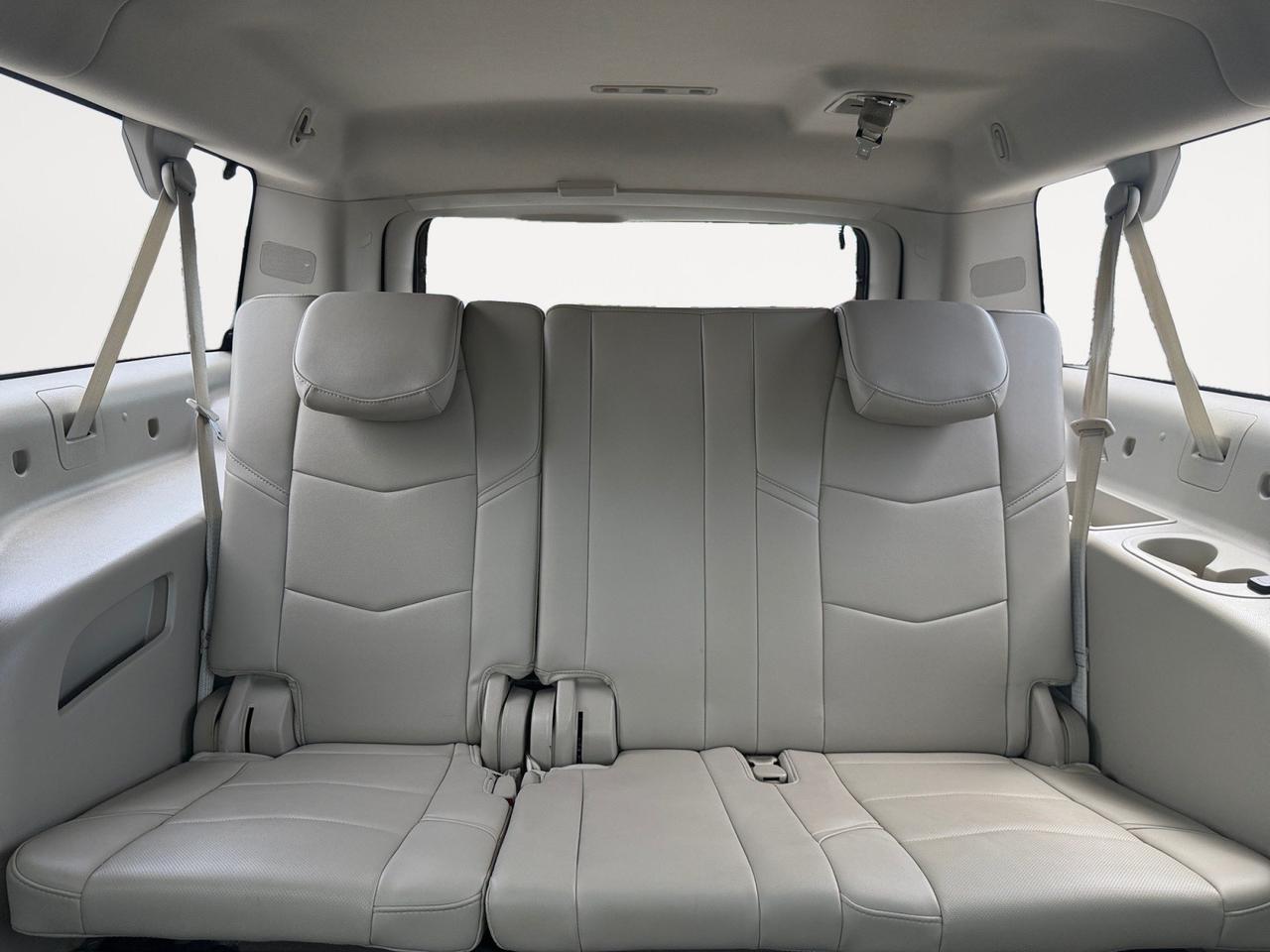 2020 Cadillac Escalade ESV Premium Luxury, HEATED/VENTILATED SEATS, HEATED REAR SEATS, SUNROOF, CAPTAINS CHAIRS, 3RD ROW, BOSE SPEAKERS, UNIVERSAL GARAGE DOOR OPENER, TOW PACKAGE, POWER RUNNING BOARDS, POWER FOLDING MIRRORS, CLEAN CARFAX, ONLY 1 OWNER! Norfolk VA