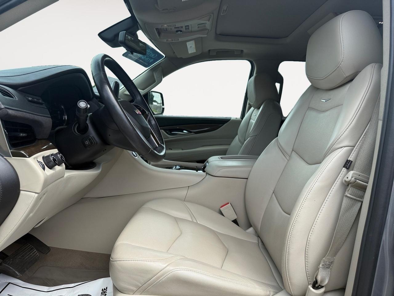 2020 Cadillac Escalade ESV Premium Luxury, HEATED/VENTILATED SEATS, HEATED REAR SEATS, SUNROOF, CAPTAINS CHAIRS, 3RD ROW, BOSE SPEAKERS, UNIVERSAL GARAGE DOOR OPENER, TOW PACKAGE, POWER RUNNING BOARDS, POWER FOLDING MIRRORS, CLEAN CARFAX, ONLY 1 OWNER!