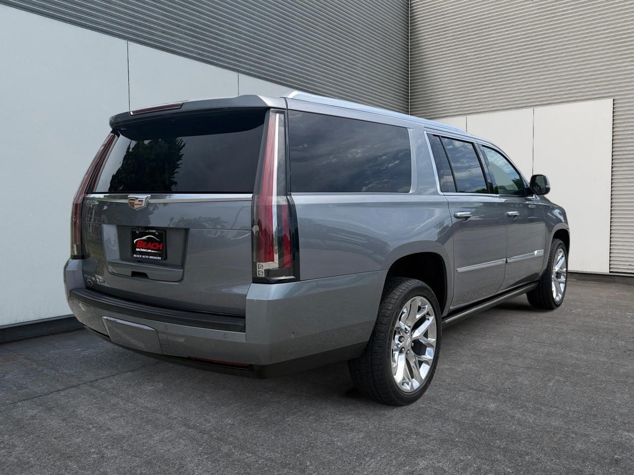 2020 Cadillac Escalade ESV Premium Luxury, HEATED/VENTILATED SEATS, HEATED REAR SEATS, SUNROOF, CAPTAINS CHAIRS, 3RD ROW, BOSE SPEAKERS, UNIVERSAL GARAGE DOOR OPENER, TOW PACKAGE, POWER RUNNING BOARDS, POWER FOLDING MIRRORS, CLEAN CARFAX, ONLY 1 OWNER! Norfolk VA