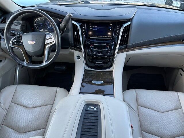 2020 Cadillac Escalade Luxury 4WD Ashland VA
