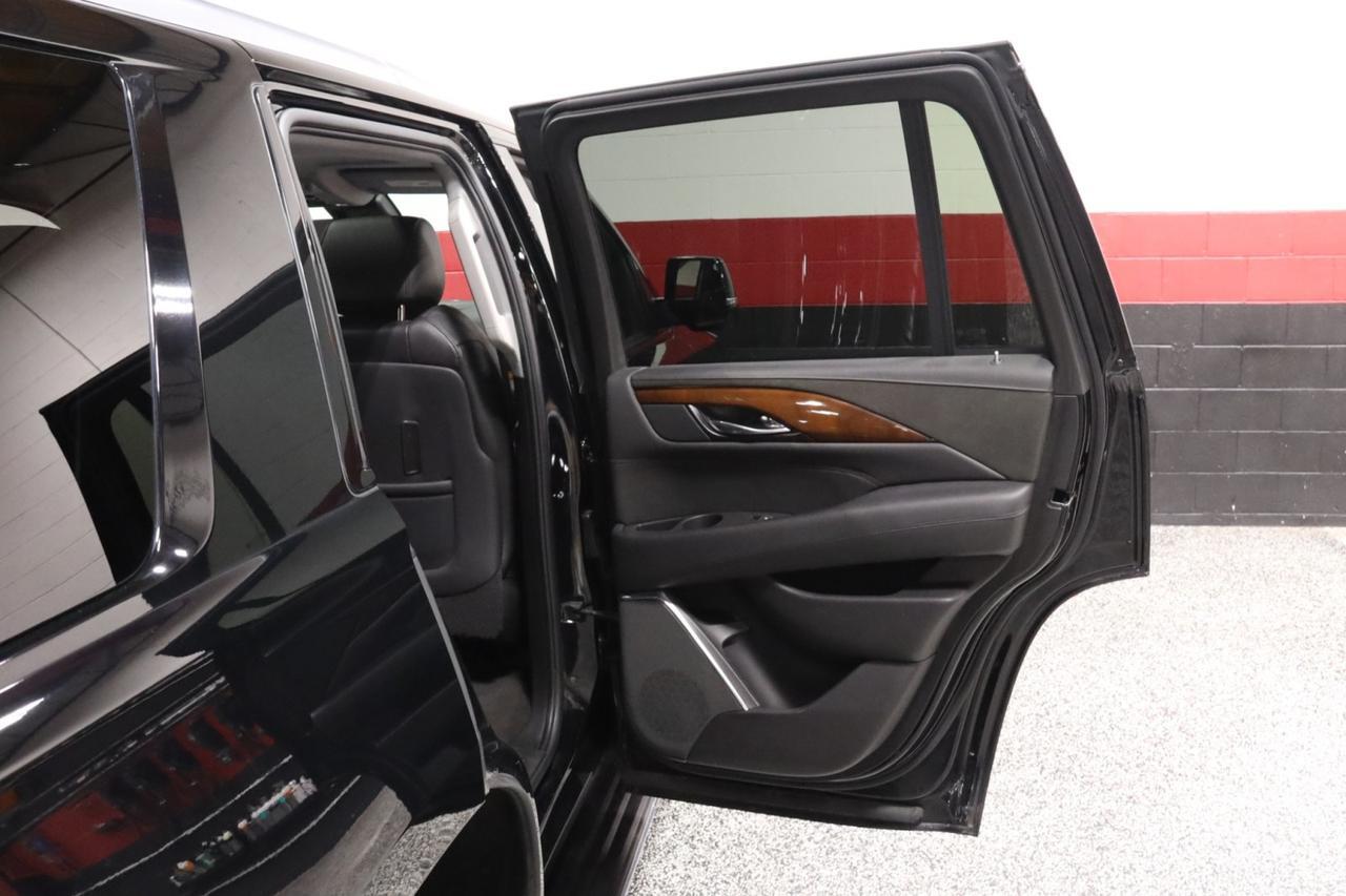 2020 Cadillac Escalade Luxury 4WD Sport Edition 4dr Suv Skokie IL