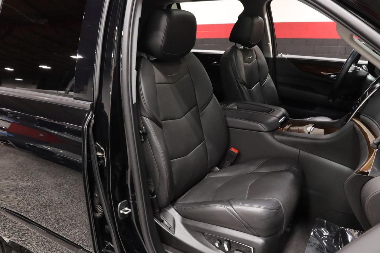 2020 Cadillac Escalade Luxury 4WD Sport Edition 4dr Suv Skokie IL