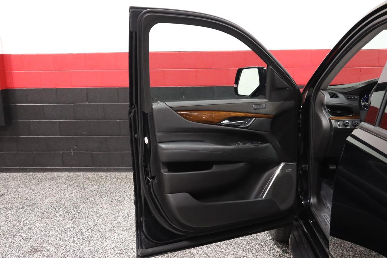 2020 Cadillac Escalade Luxury 4WD Sport Edition 4dr Suv Skokie IL