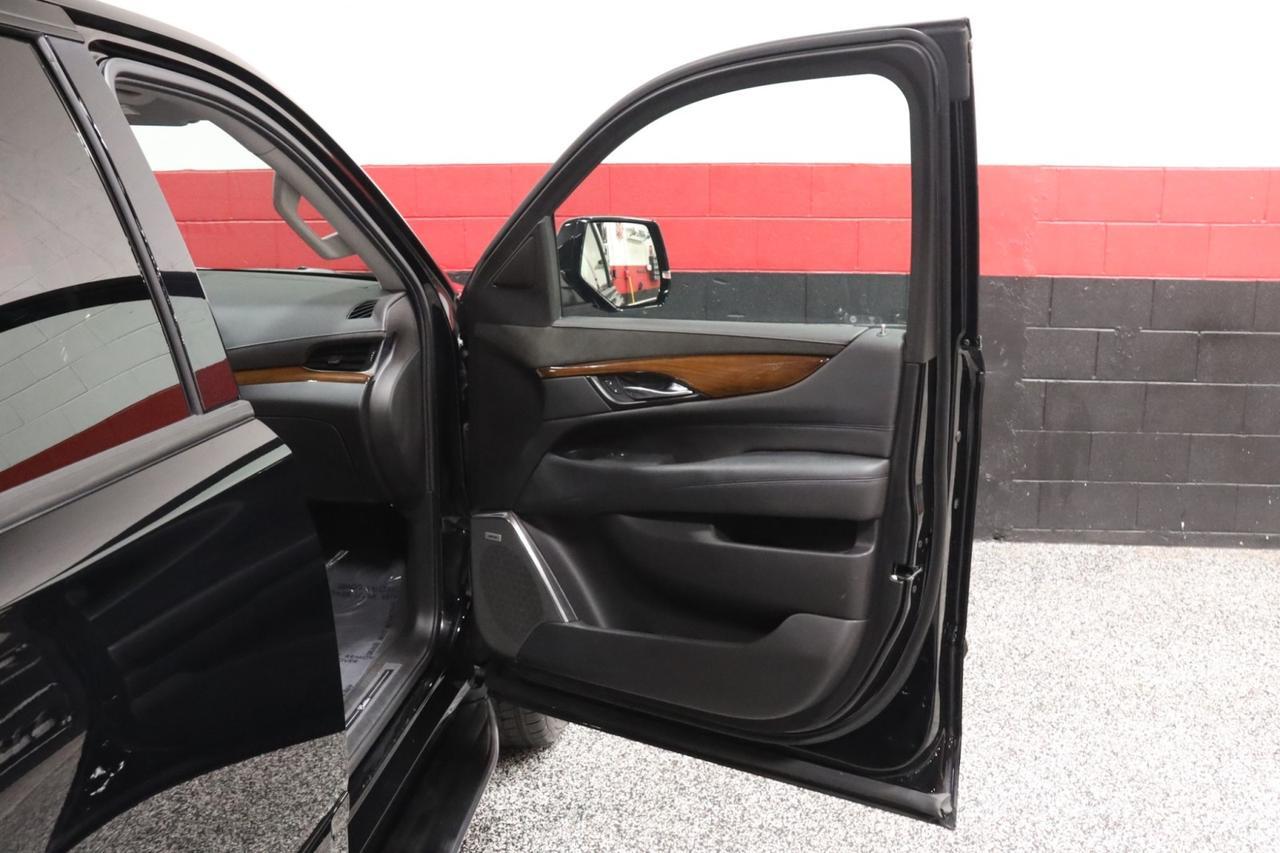 2020 Cadillac Escalade Luxury 4WD Sport Edition 4dr Suv Skokie IL