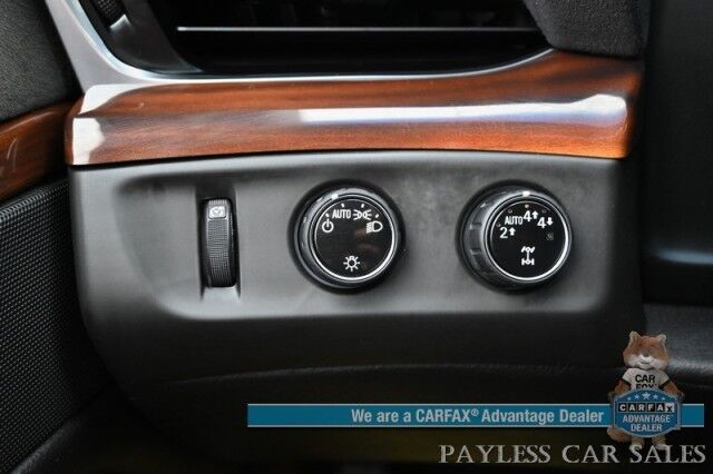 2020 Cadillac Escalade Luxury / 4X4 / Heated & Cooled Leather Seats / Heated Steering Wheel / NAV / Sunroof / Auto Start / Bose Speakers / HUD / 3rd Row / Seats 7 / Blind Spot & Collision Alert / Bluetooth / Back Up Camera / Tow Pkg / 1-Owner Anchorage AK
