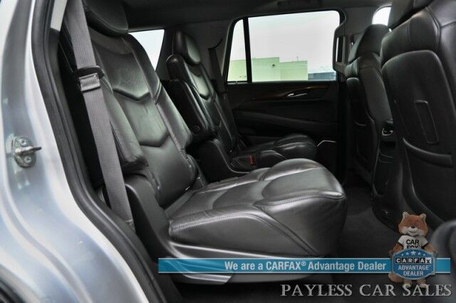 2020 Cadillac Escalade Luxury / 4X4 / Heated & Cooled Leather Seats / Heated Steering Wheel / NAV / Sunroof / Auto Start / Bose Speakers / HUD / 3rd Row / Seats 7 / Blind Spot & Collision Alert / Bluetooth / Back Up Camera / Tow Pkg / 1-Owner Anchorage AK