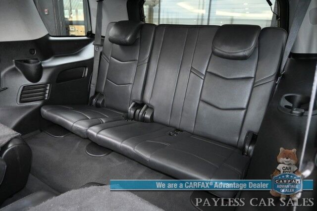 2020 Cadillac Escalade Luxury / 4X4 / Heated & Cooled Leather Seats / Heated Steering Wheel / NAV / Sunroof / Auto Start / Bose Speakers / HUD / 3rd Row / Seats 7 / Blind Spot & Collision Alert / Bluetooth / Back Up Camera / Tow Pkg / 1-Owner Anchorage AK