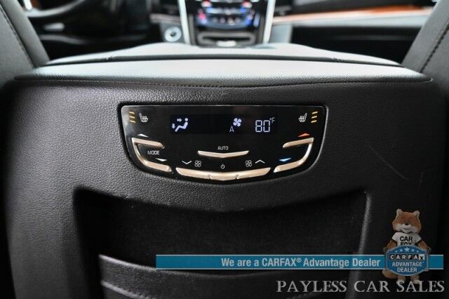 2020 Cadillac Escalade Luxury / 4X4 / Heated & Cooled Leather Seats / Heated Steering Wheel / NAV / Sunroof / Auto Start / Bose Speakers / HUD / 3rd Row / Seats 7 / Blind Spot & Collision Alert / Bluetooth / Back Up Camera / Tow Pkg / 1-Owner Anchorage AK