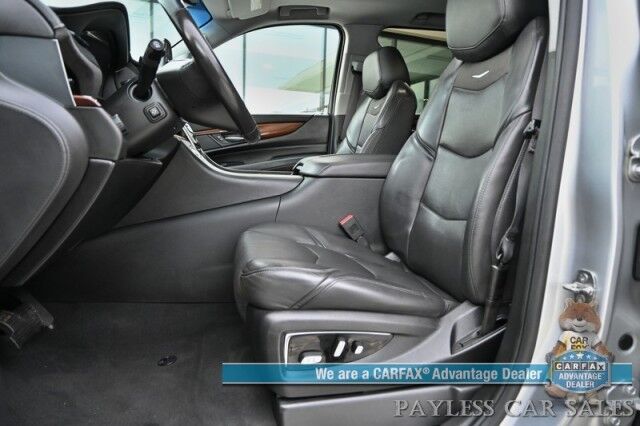2020 Cadillac Escalade Luxury / 4X4 / Heated & Cooled Leather Seats / Heated Steering Wheel / NAV / Sunroof / Auto Start / Bose Speakers / HUD / 3rd Row / Seats 7 / Blind Spot & Collision Alert / Bluetooth / Back Up Camera / Tow Pkg / 1-Owner Anchorage AK
