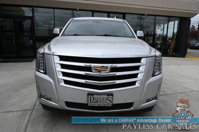 2020 Cadillac Escalade Luxury / 4X4 / Heated & Cooled Leather Seats / Heated Steering Wheel / NAV / Sunroof / Auto Start / Bose Speakers / HUD / 3rd Row / Seats 7 / Blind Spot & Collision Alert / Bluetooth / Back Up Camera / Tow Pkg / 1-Owner Anchorage AK