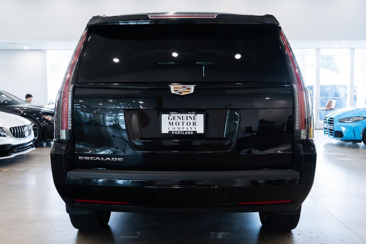 2020 Cadillac Escalade Luxury Gladstone OR