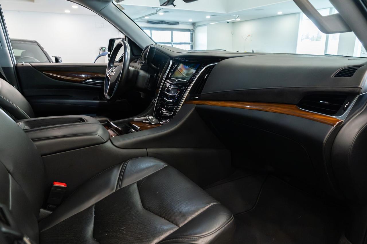 2020 Cadillac Escalade Luxury Gladstone OR