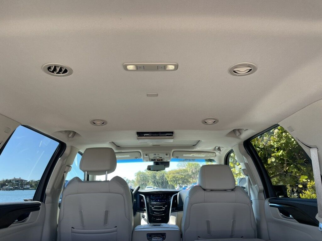 2020 Cadillac Escalade PREMIUM LUXURY~CLEAN CARFAX~ONLINE FINANCE AND SHIPPING AVAILABL Sarasota FL