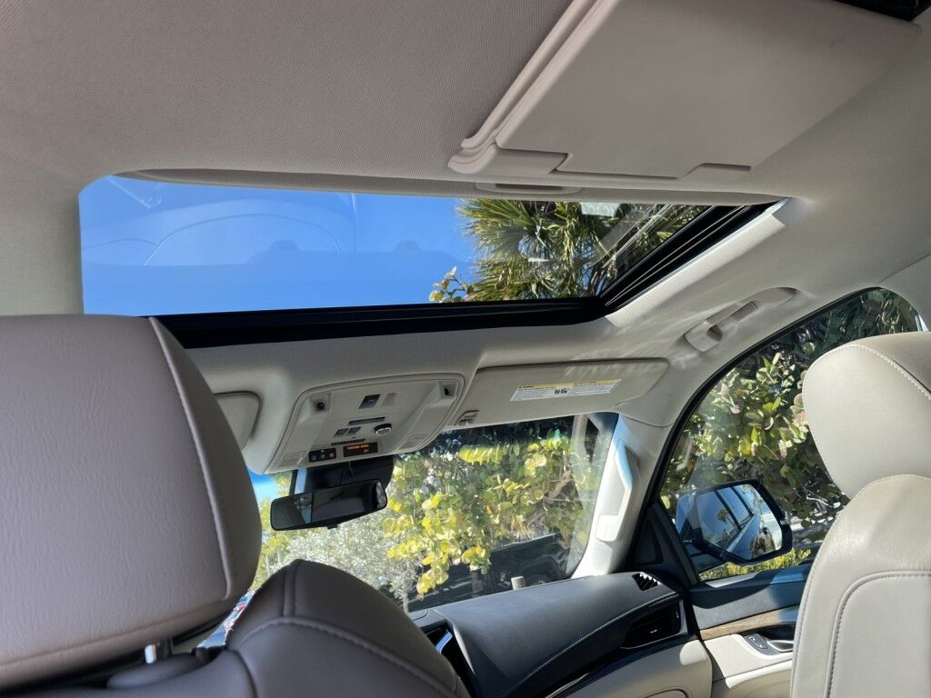 2020 Cadillac Escalade PREMIUM LUXURY~CLEAN CARFAX~ONLINE FINANCE AND SHIPPING AVAILABL Sarasota FL