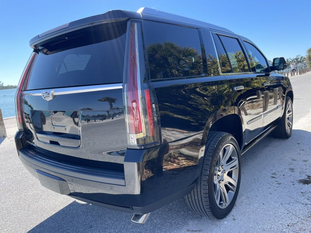 2020 Cadillac Escalade PREMIUM LUXURY~CLEAN CARFAX~ONLINE FINANCE AND SHIPPING AVAILABL Sarasota FL