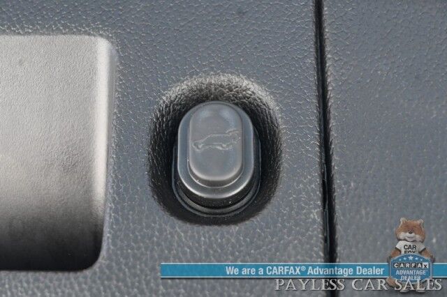 2020 Cadillac Escalade Platinum / 4X4 / Sport Edition / Autostart / Heated & Cooled Leather Seats / Heated Steering Wheel / Bose / Sunroof / HUD / NAV / 360 Cam / Lane Departure & Blind Spot / 3rd Row / Rear Captains Chairs / Tow Pkg / 1-Owner Anchorage AK