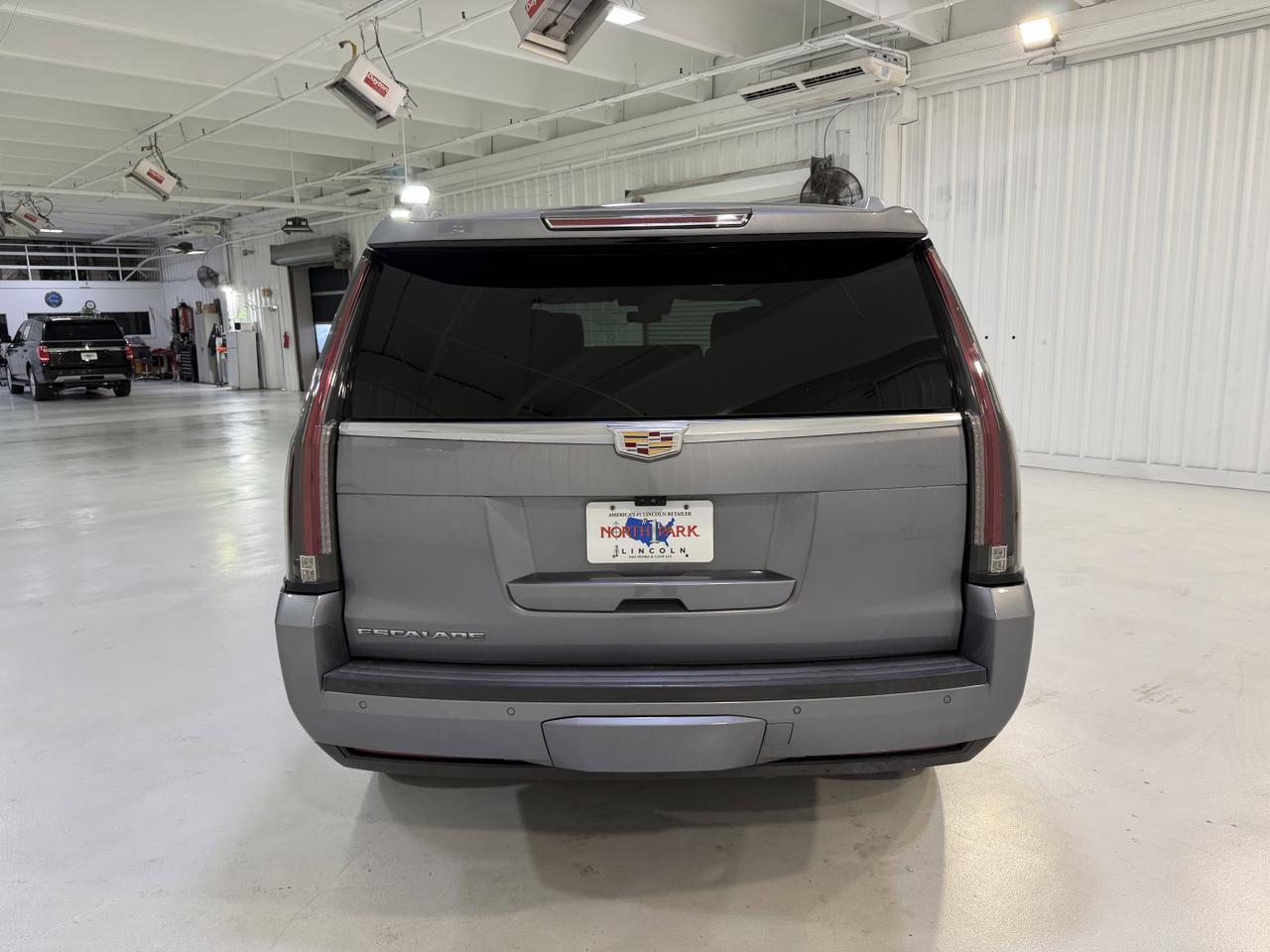 2020 Cadillac Escalade Platinum San Antonio TX