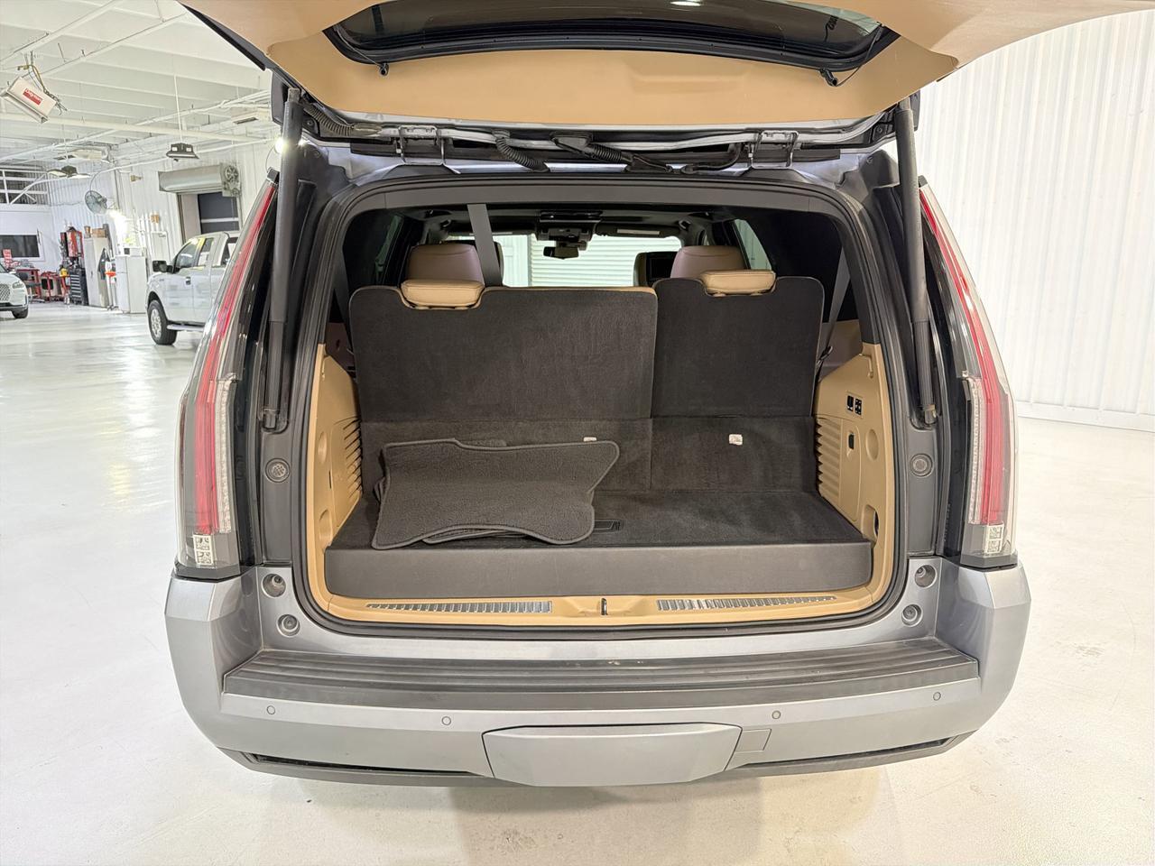 2020 Cadillac Escalade Platinum San Antonio TX