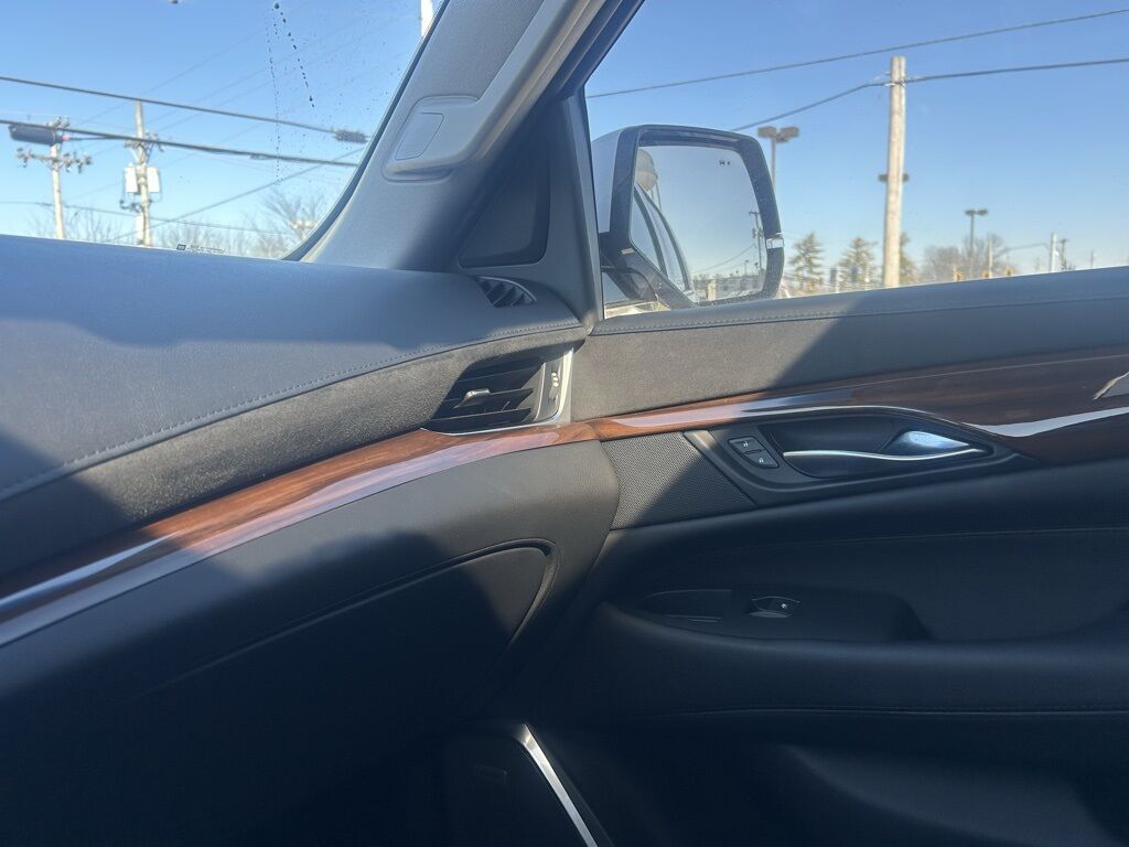 2020 Cadillac Escalade Premium Luxury Crestwood KY