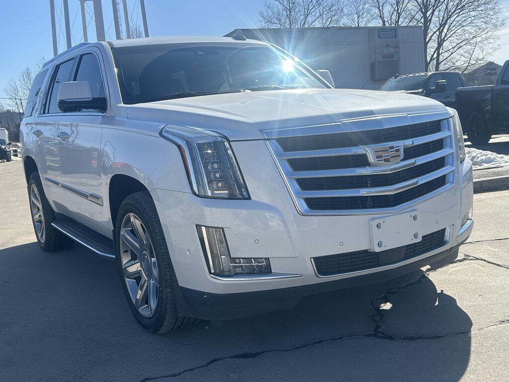 2020 Cadillac Escalade Premium Luxury Crestwood KY
