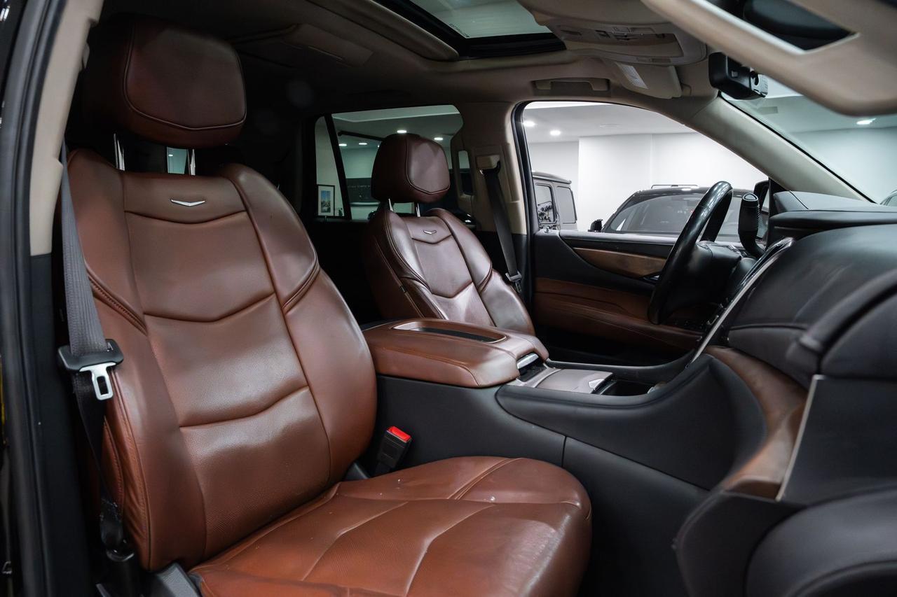 2020 Cadillac Escalade Premium Luxury Gladstone OR