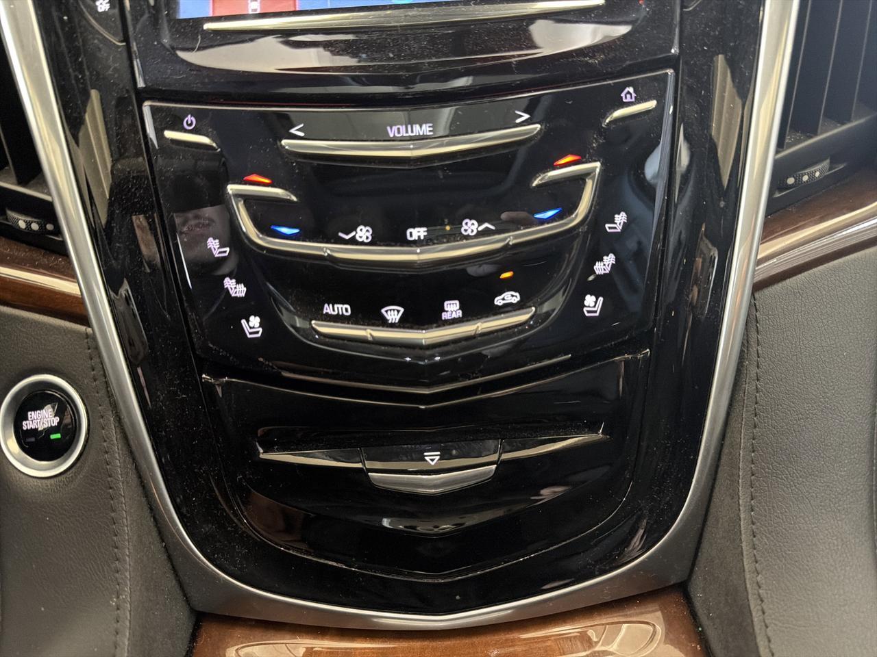 2020 Cadillac Escalade Premium Luxury San Antonio TX