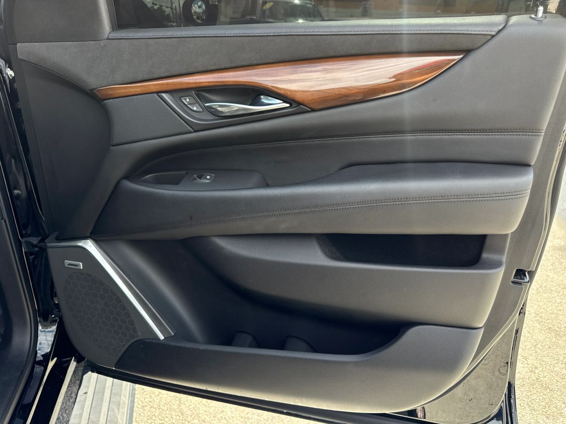 2020 Cadillac Escalade Premium Luxury Sport Utility 4D