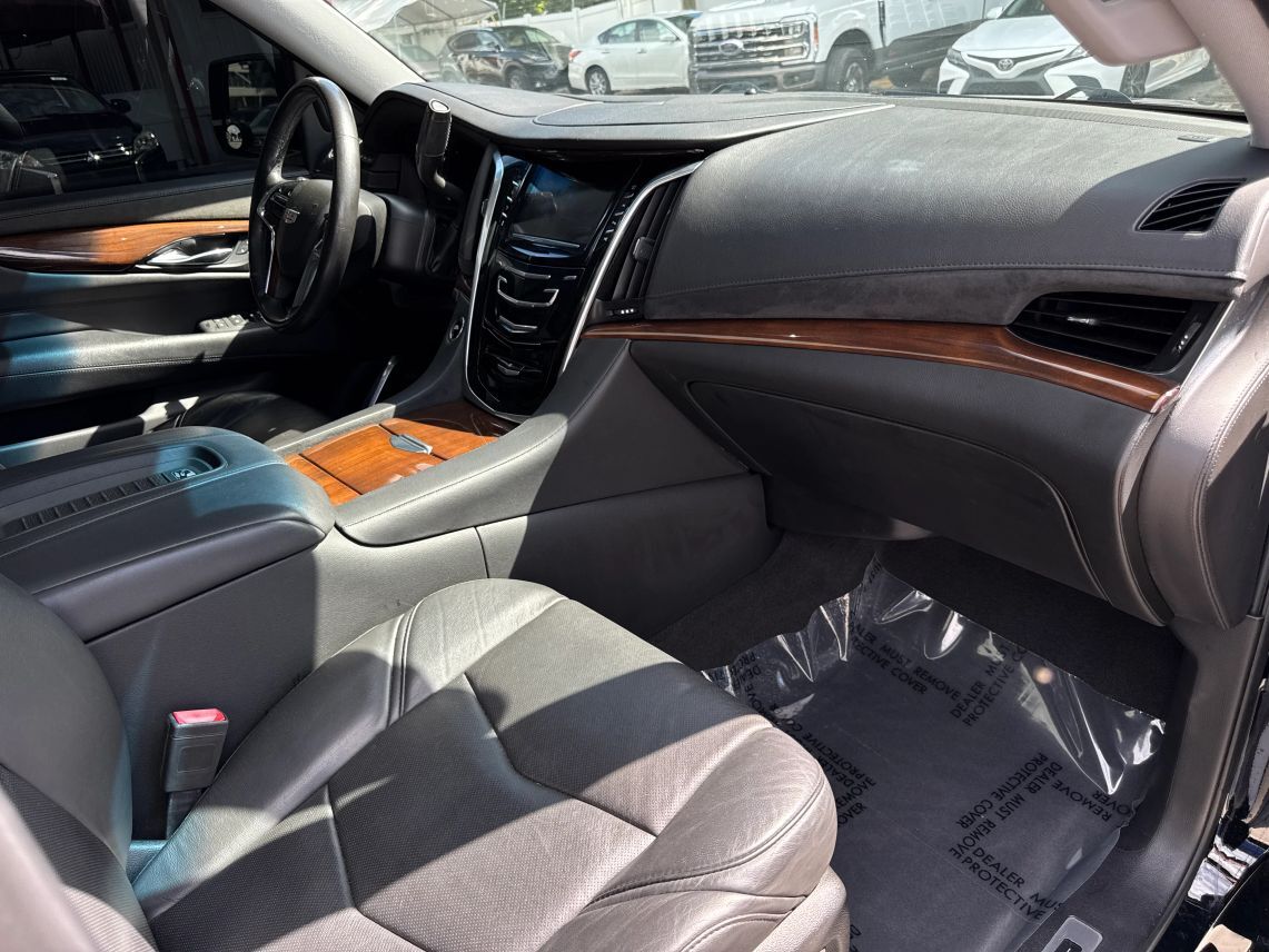 2020 Cadillac Escalade Premium Luxury Sport Utility 4D