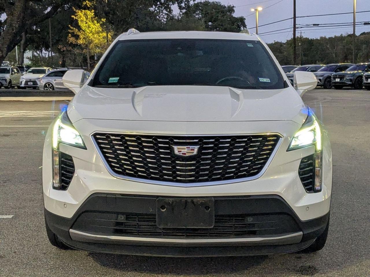 2020 Cadillac XT4 FWD Premium Luxury