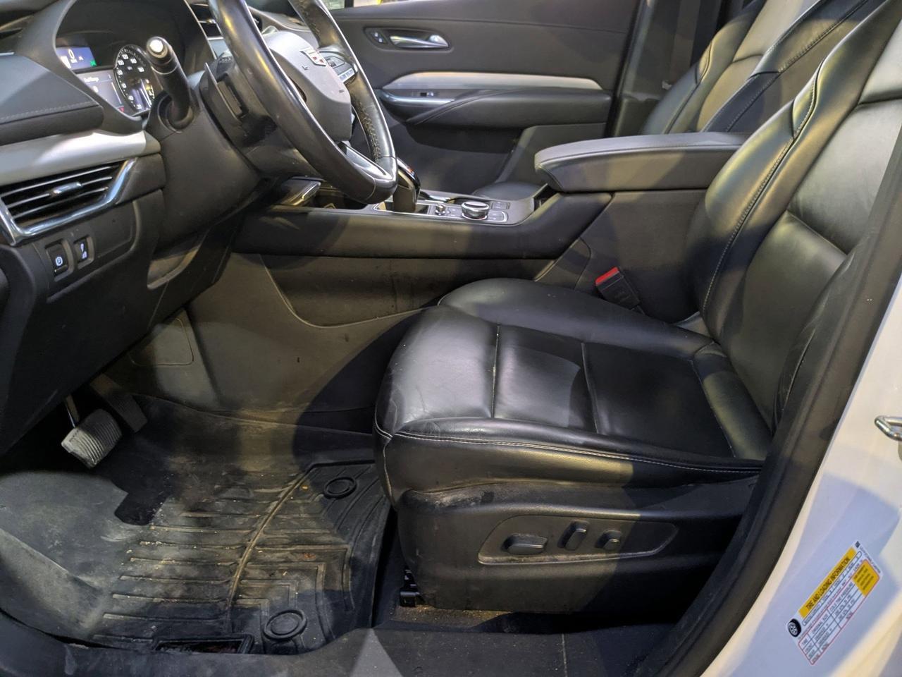 2020 Cadillac XT4 FWD Premium Luxury