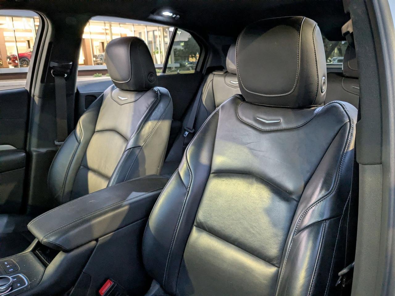 2020 Cadillac XT4 FWD Premium Luxury