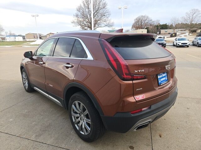 2020 Cadillac XT4 Premium Luxury West Burlington IA