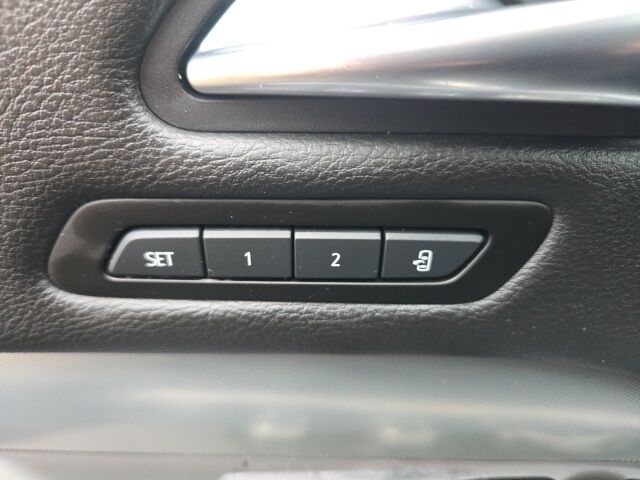 2020 Cadillac XT4 Premium Luxury West Burlington IA