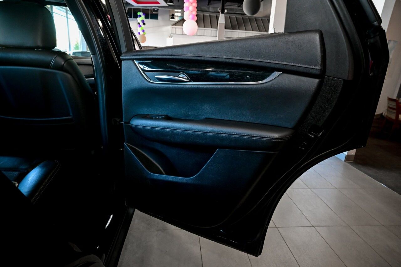 2020 Cadillac XT5, 3.6L V6 Engine, Pano Roof Premium Luxury AWD Springfield NJ