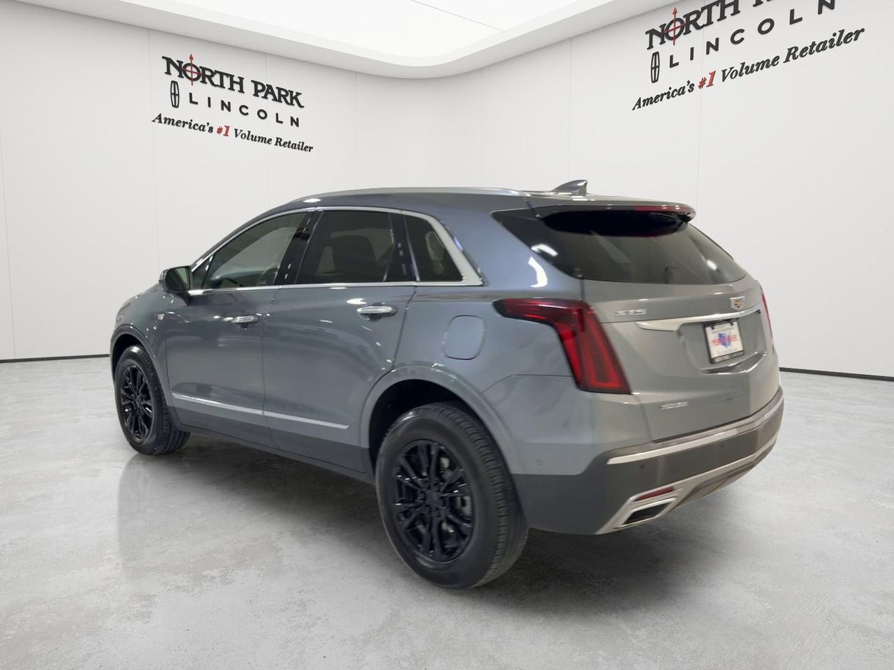 2020 Cadillac XT5 Premium Luxury FWD