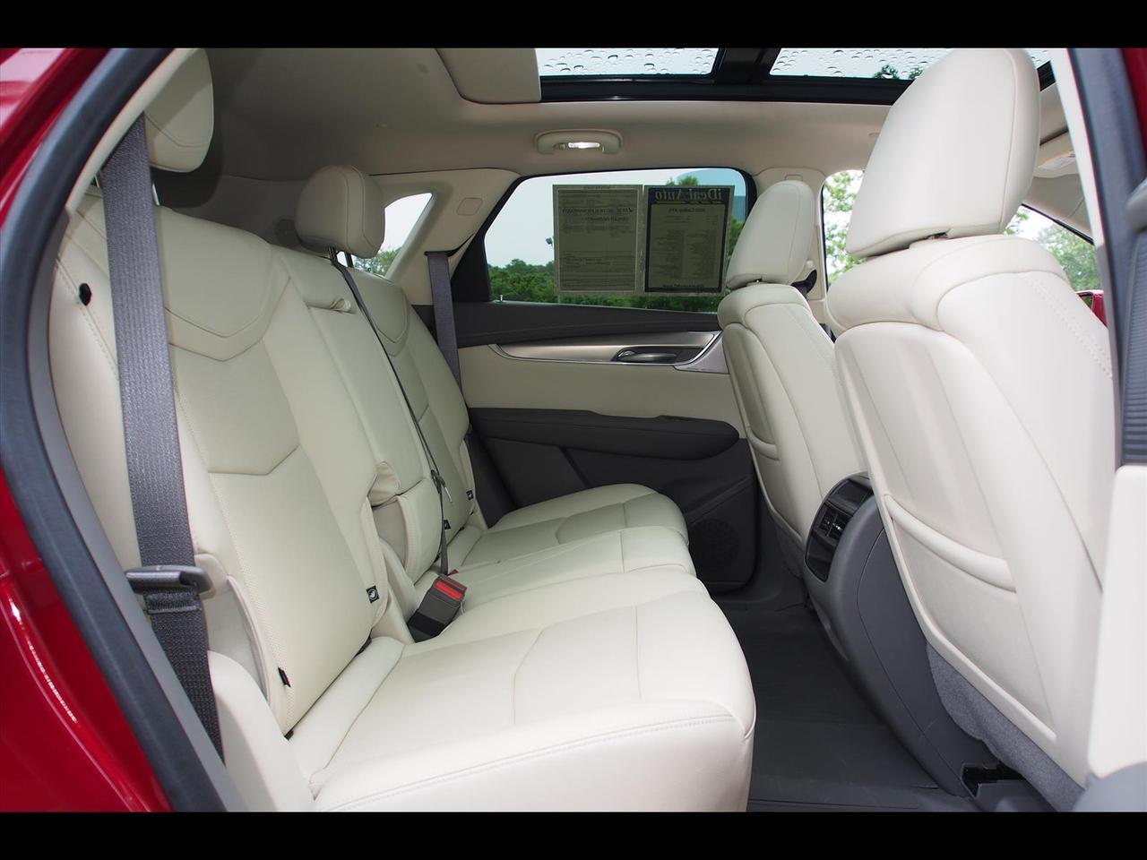 2020 Cadillac XT5 Premium Luxury