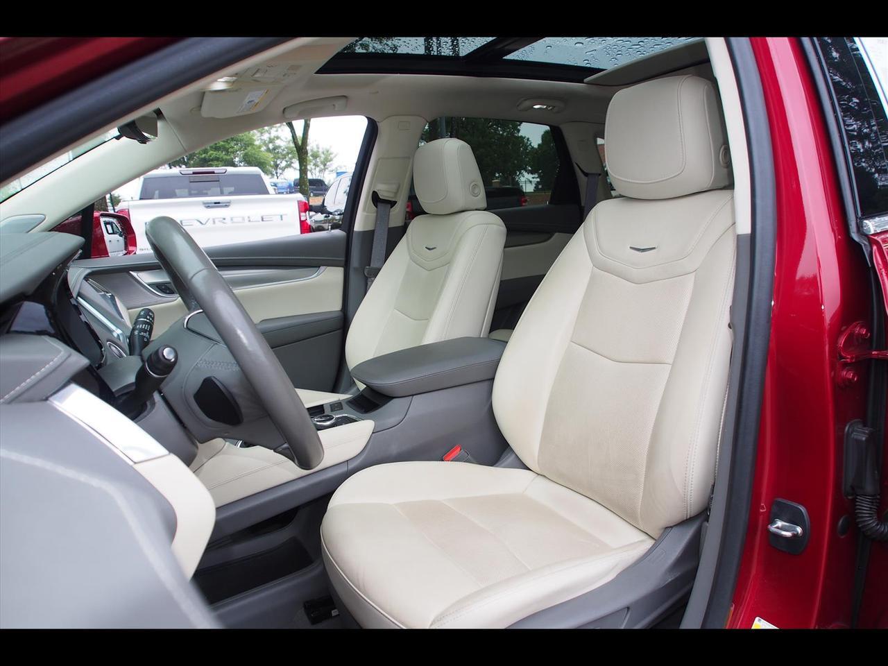 2020 Cadillac XT5 Premium Luxury