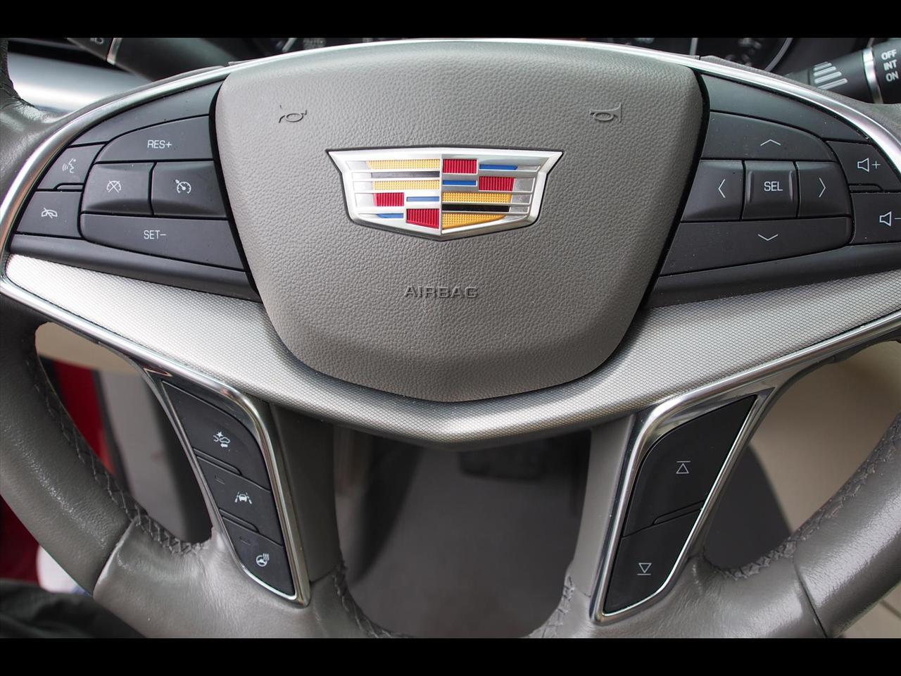 2020 Cadillac XT5 Premium Luxury