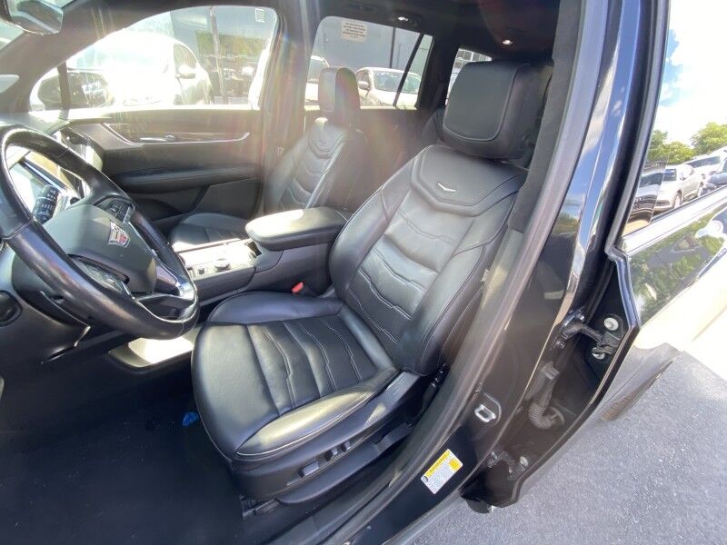 2020 Cadillac XT6 AWD Premium Luxury Bristol  PA