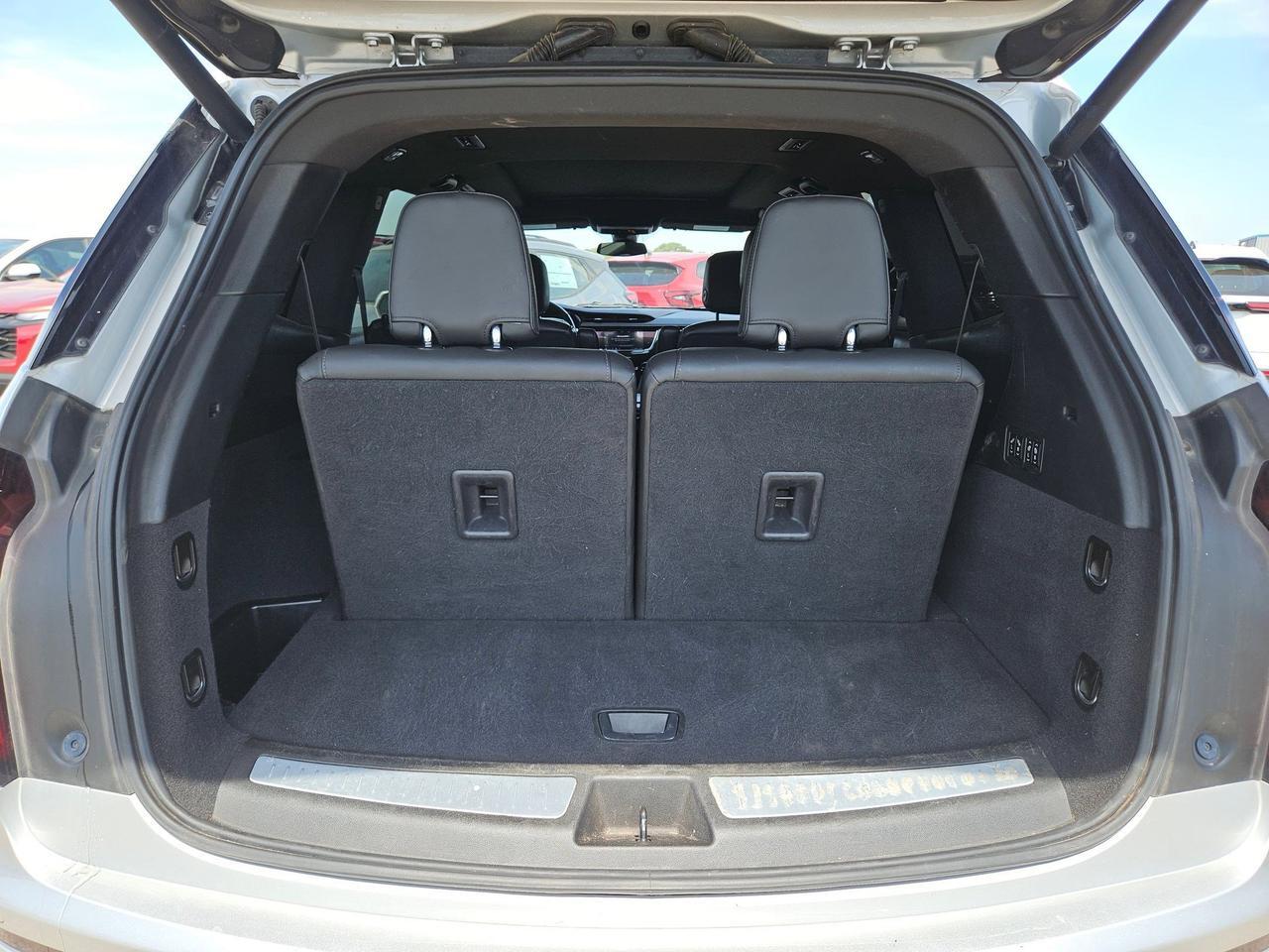 2020 Cadillac XT6 FWD Premium Luxury Castroville TX