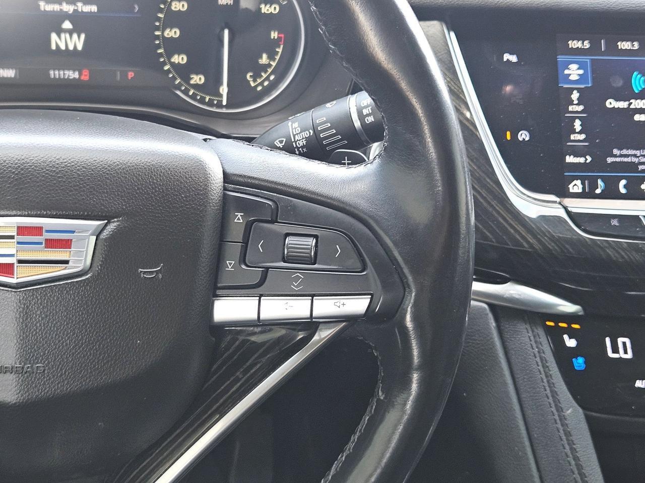 2020 Cadillac XT6 FWD Premium Luxury Castroville TX