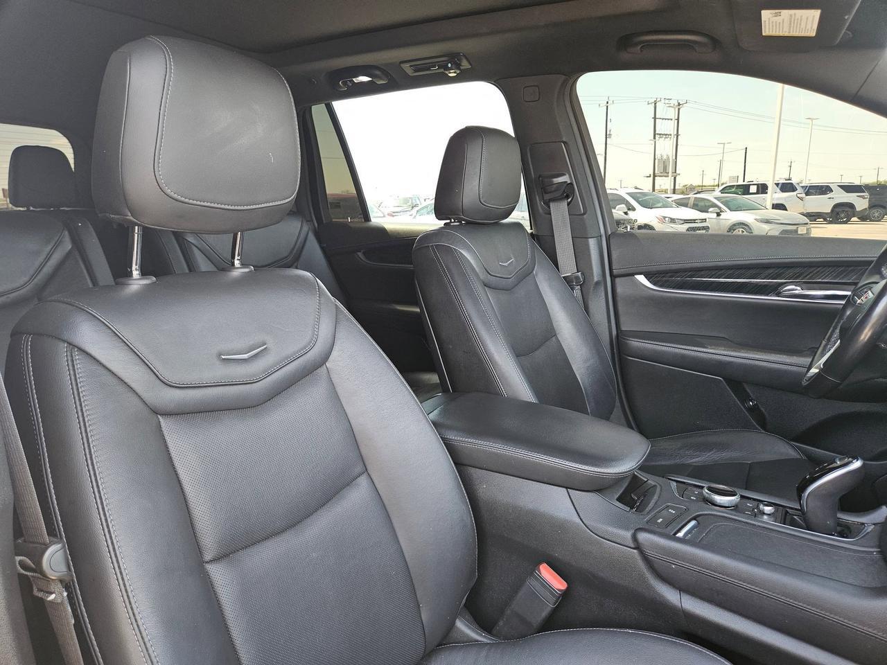 2020 Cadillac XT6 FWD Premium Luxury Castroville TX