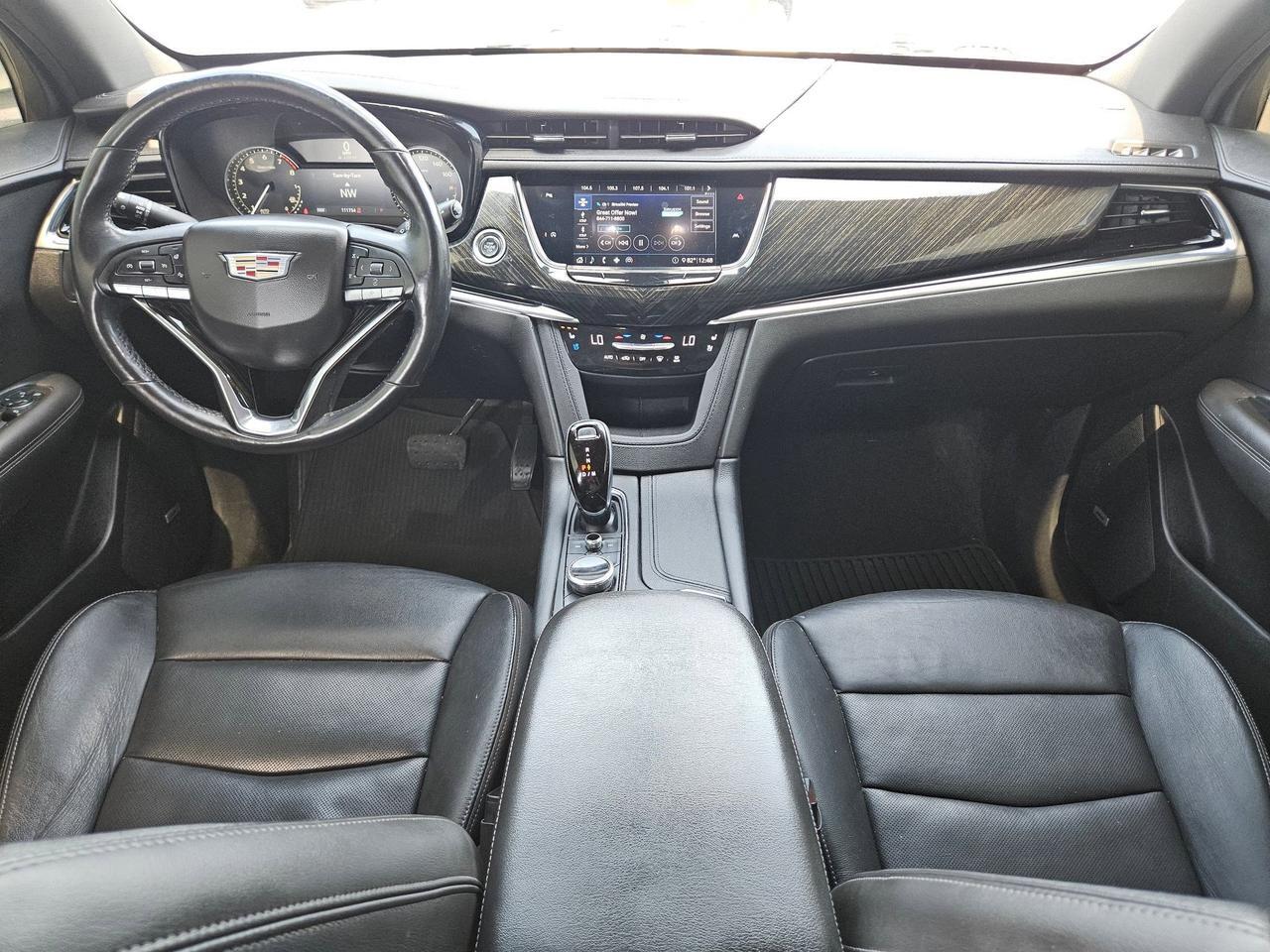 2020 Cadillac XT6 FWD Premium Luxury Castroville TX