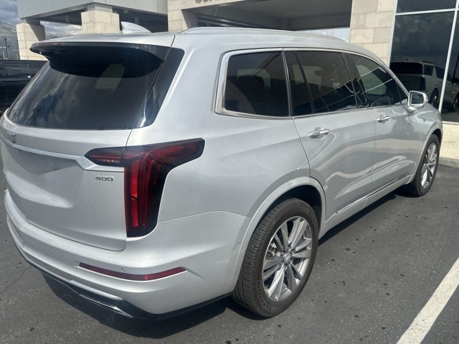 2020 Cadillac XT6 Premium Luxury