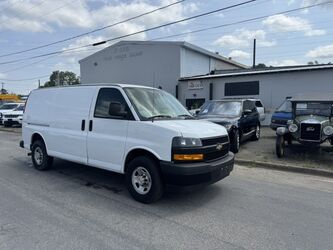 Chevrolet 3500 Express Cargo Van LS 2020