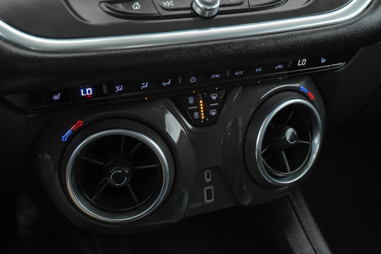 2020 Chevrolet Blazer 2LT V6 BLIND SPOT ASSIST LANE CHANGE ALERT HEATED SEATS REAR CAM Carrollton TX