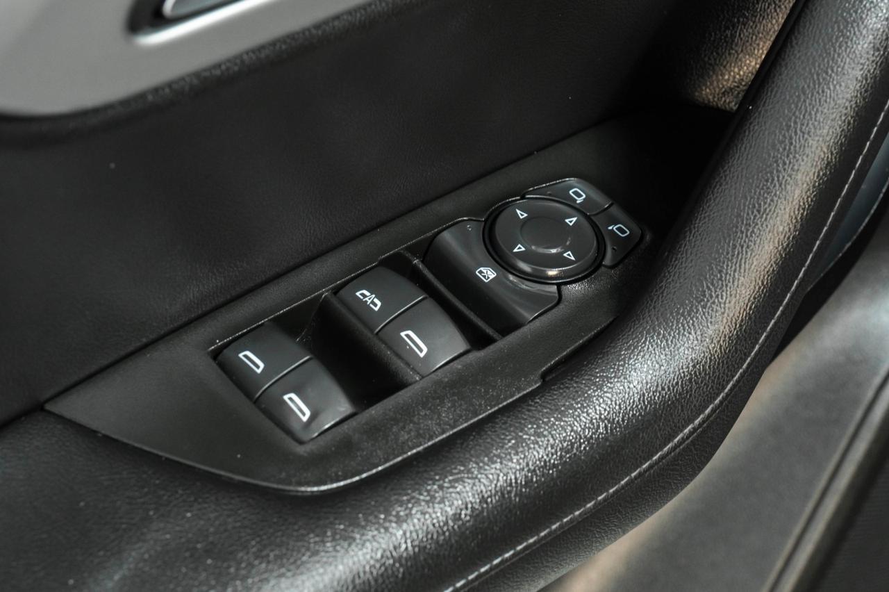 2020 Chevrolet Blazer 2LT V6 BLIND SPOT ASSIST LANE CHANGE ALERT HEATED SEATS REAR CAM Carrollton TX