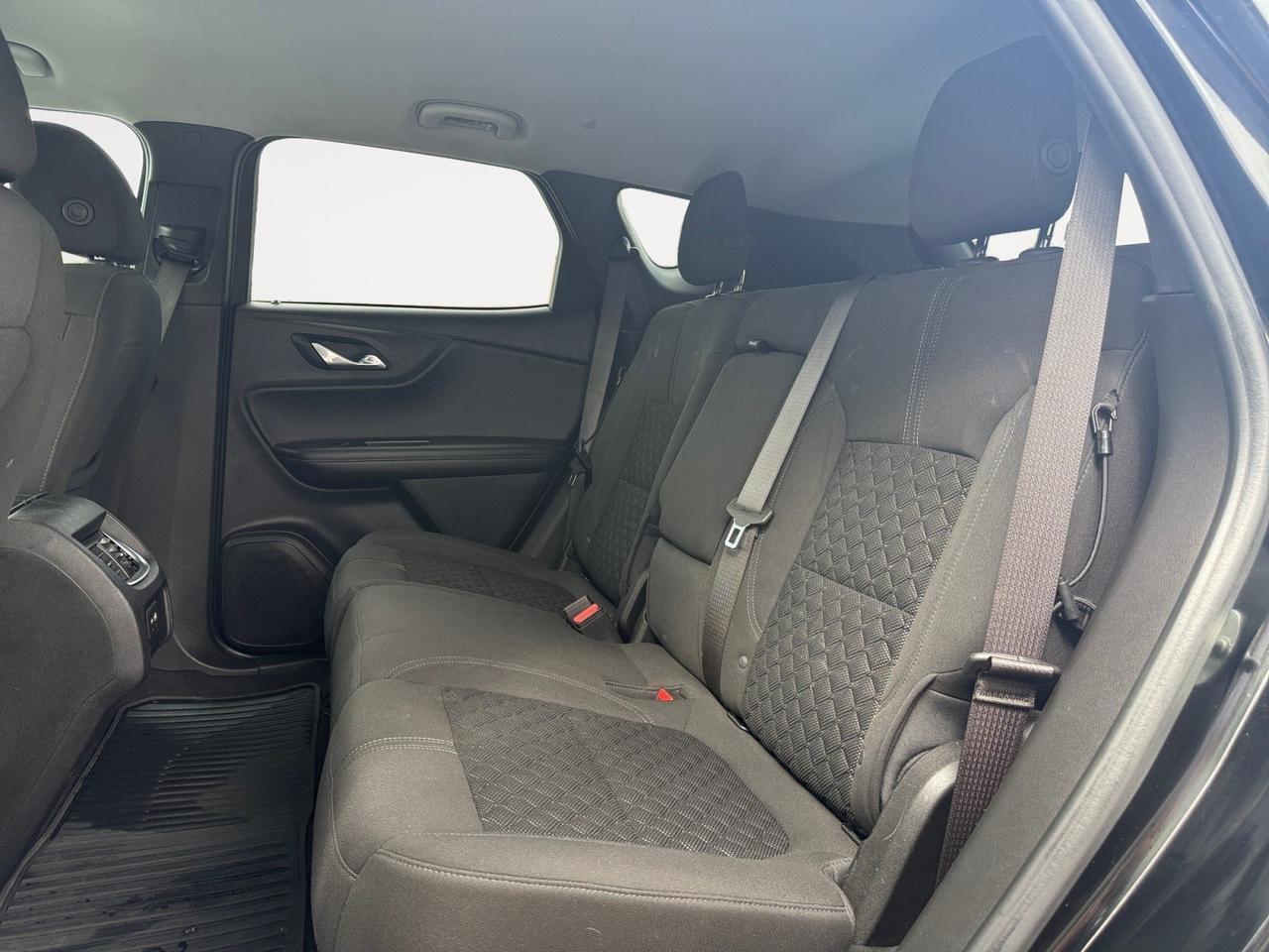 2020 Chevrolet Blazer LT, APPLE CARPLAY/ANDROID AUTO, UNIVERSAL GARAGE DOOR OPENER, BACKUP CAMERA, POWER/HEATED MIRRORS, WIFI, NAVIGATION, CRUISE CONTROL, KEYLESS OPEN, HEATED SEATS, THE PERFECT MOM CAR! Norfolk VA