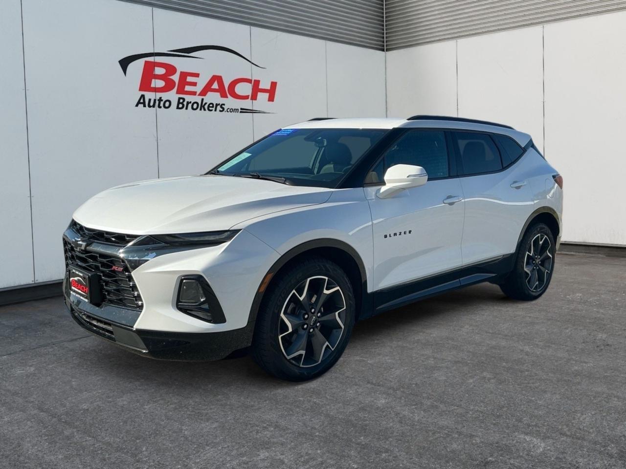 2020 Chevrolet Blazer RS, APPLE CARPLAY/ANDROID AUTO, HEATED SEATS, BACKUP CAMERA, POWER MIRRORS, POWER LIFTGATE, BLUETOOTH, TOW PACKAGE, ONLY 1 ONWER, THE PERFECT MOM CAR!